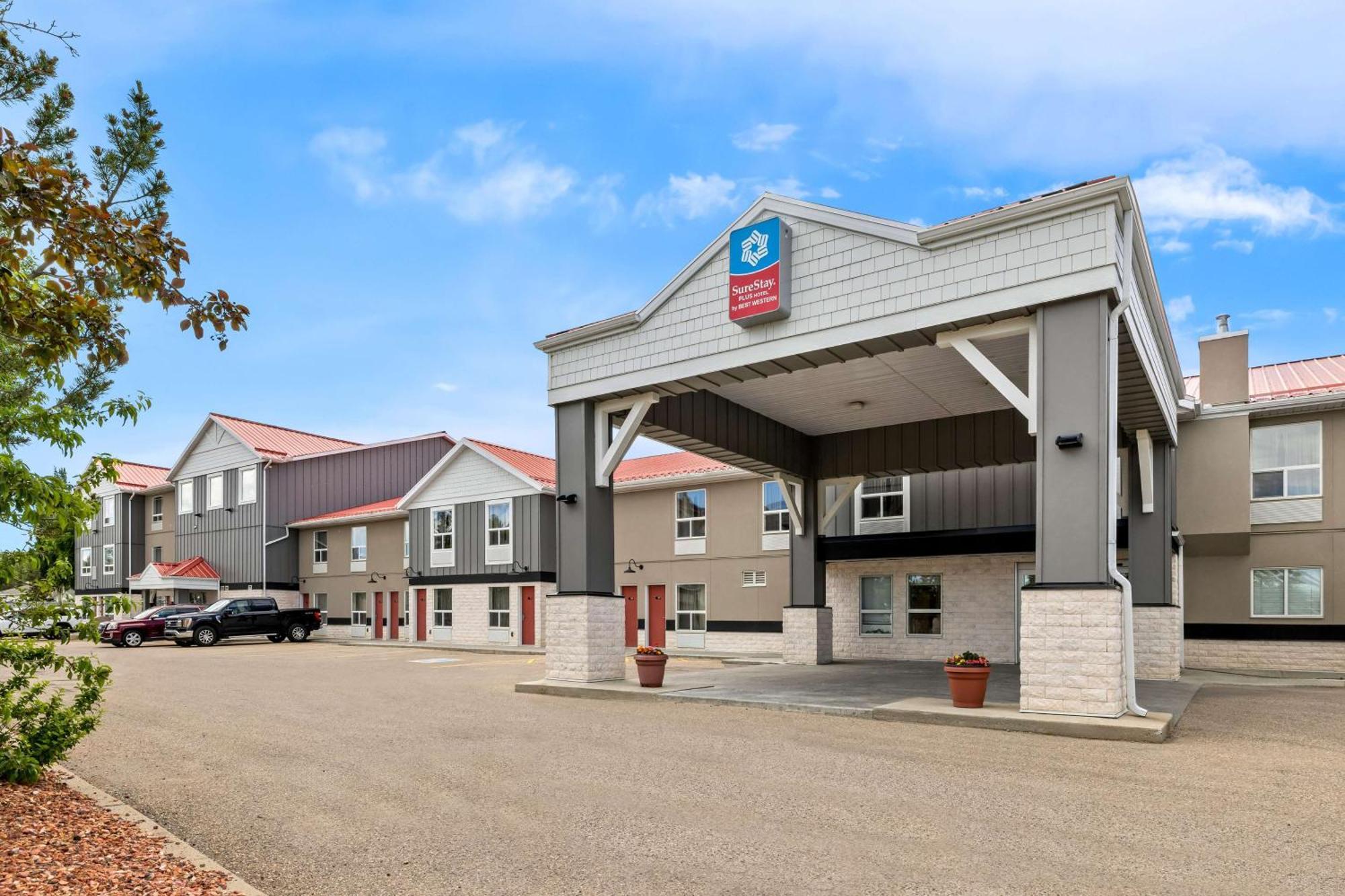 Surestay Plus Hotel By Best Western Drumheller Exterior photo